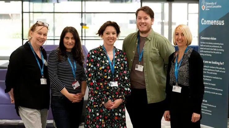 Comensus staff team.