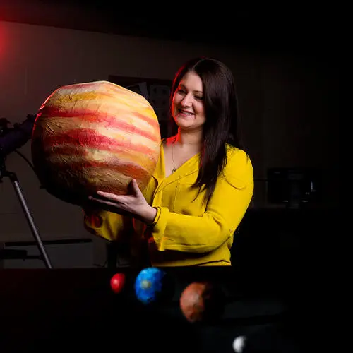 Dr Joanne Pledger 