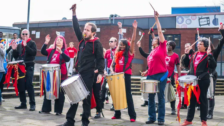 Festival samba drummers