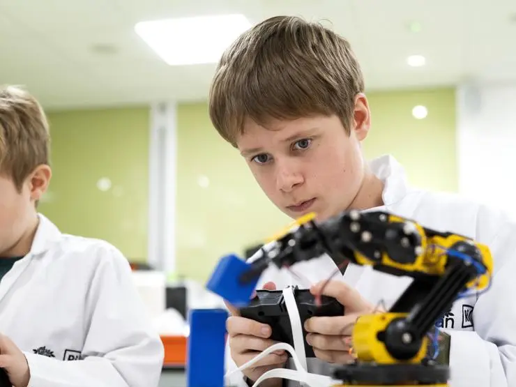 Exploring robots.