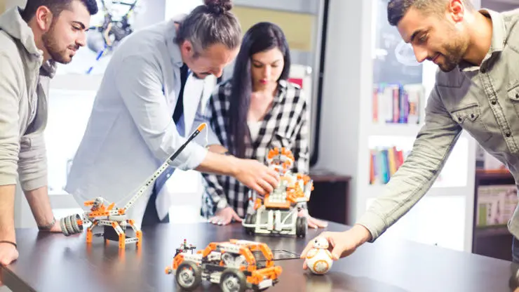 Computer labs with students