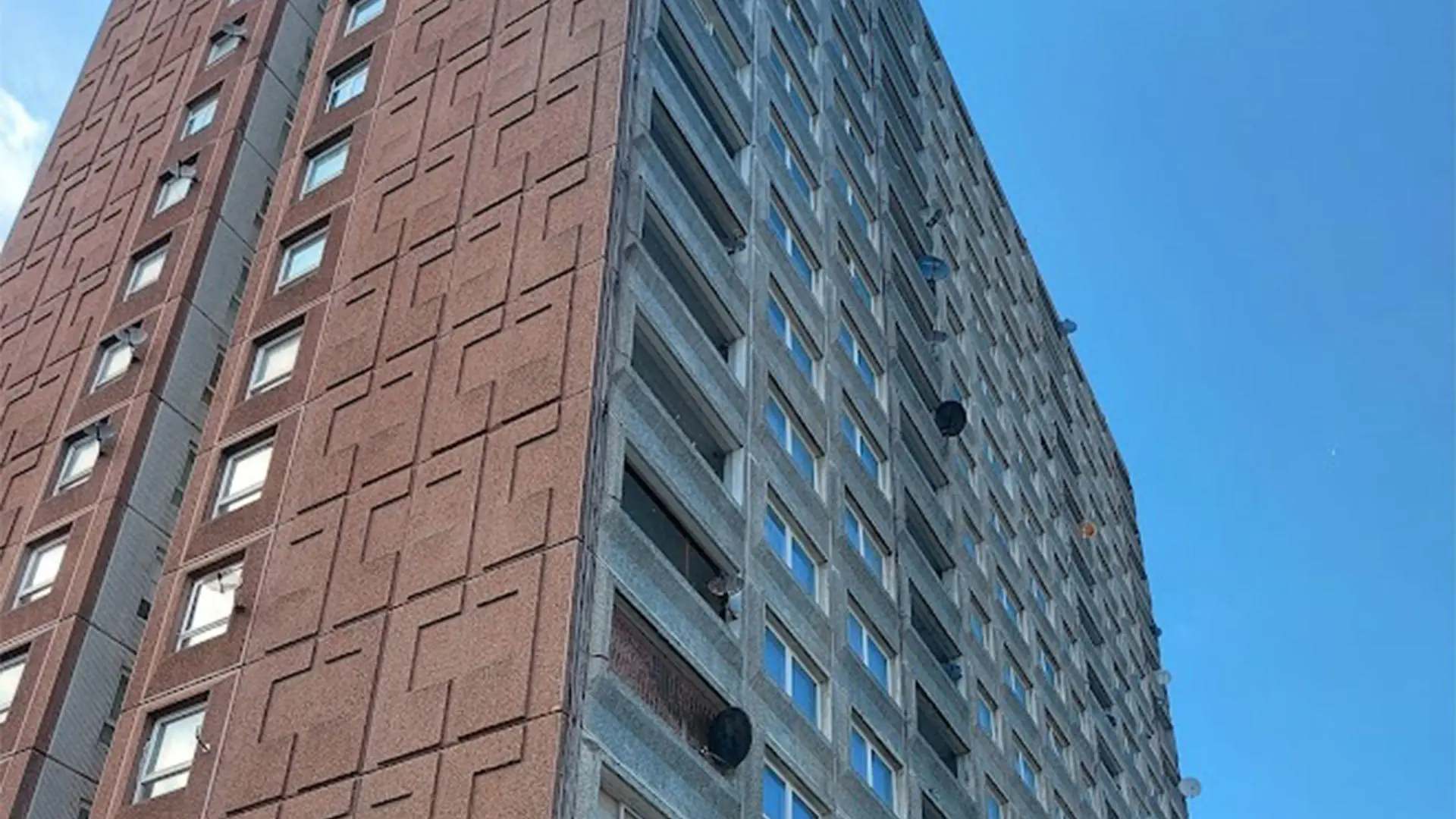 High rise building