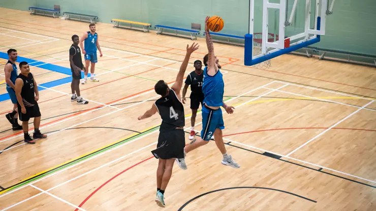 Work with other high-level and professional players to reach your full potential.