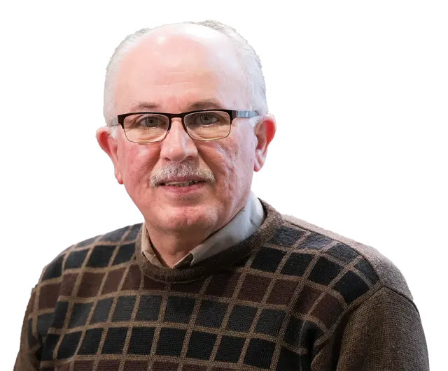Headshot of Dr Ayman Jundi