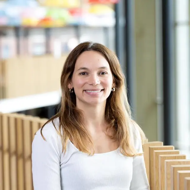 Headshot of Dr Allison Stewart