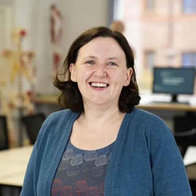 Headshot of Dr Geraldine O'Connor