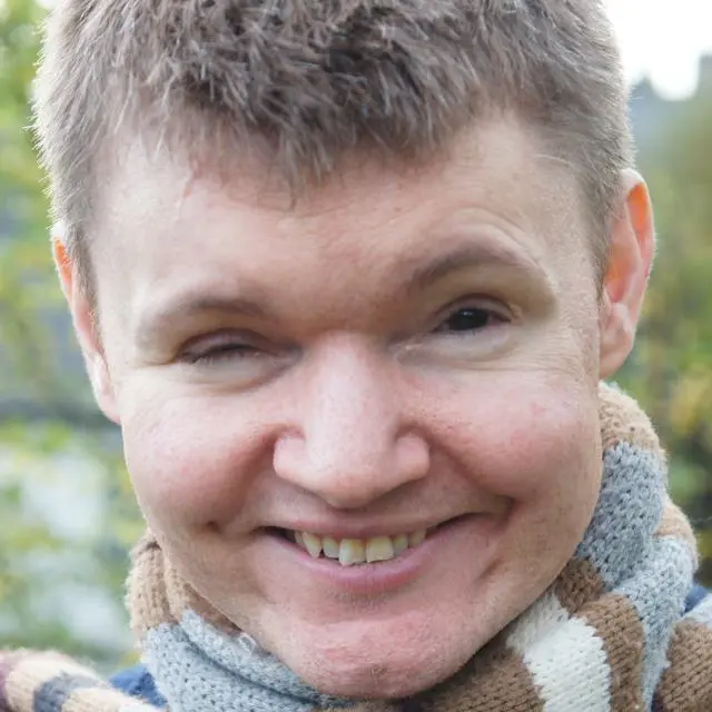 Headshot of Dr Neil Walker