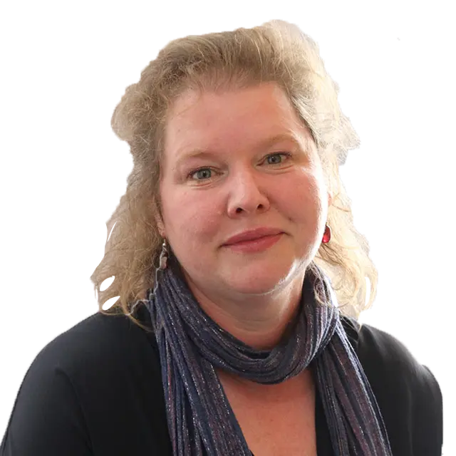 Headshot of Dr Pauline Harries