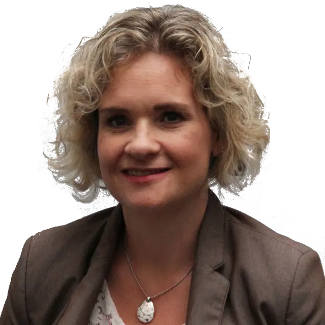 Headshot of Dr Rebecca Nowland
