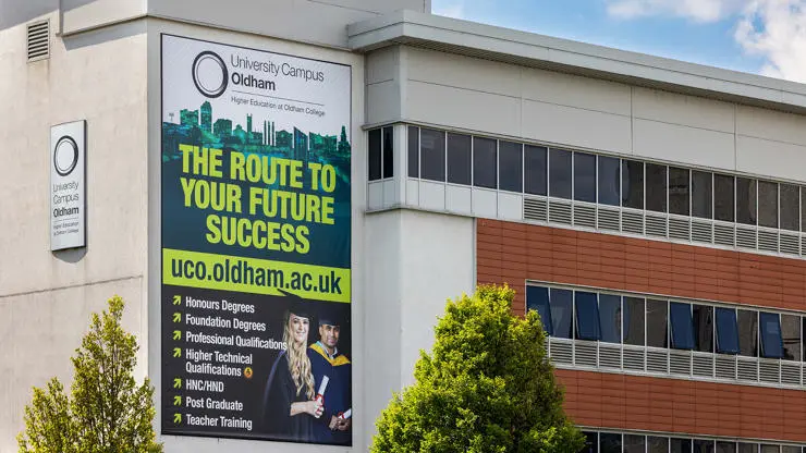 University Campus Oldham building